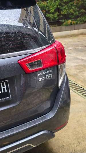 Jual bekas Toyota Innova Q bensin 2.0 automatic 2017 70.000KM service record,lokasi di Jakarta Pusat