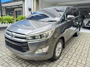 Jual bekas Toyota Innova Reborn Diesel Matic V 2018 Istimewa Siap Pakai,lokasi di Surabaya Kota