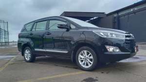 Jual bekas TOYOTA INNOVA V AT DIESEL 2020 HITAM,lokasi di Jakarta Timur