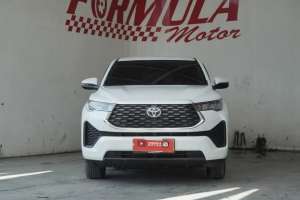 Jual bekas Toyota Innova Zenix 2.0 AT 2024 Putih,lokasi di Jakarta Timur