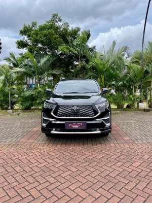Jual bekas Toyota Innova Zenix 2.0 Q Modelista Hybrid NIK 2024,lokasi di Jakarta Barat