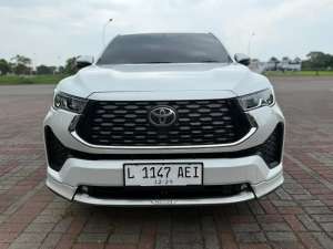 Jual bekas Toyota Innova Zenix V Hybrid Modelista AT 2024 DP Minim 60jt,lokasi di Gresik Kab.