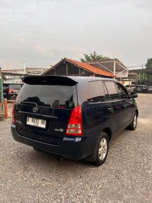 Jual bekas Toyota Kijang Innova 2005 Bensin,lokasi di Jakarta Timur