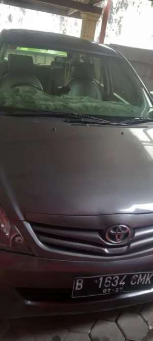 Jual bekas Toyota Kijang Innova 2009 Bensin,lokasi di  ,Tangerang Kota