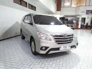 Jual bekas Toyota Kijang Innova 2013 Bensin,lokasi di Malang Kota
