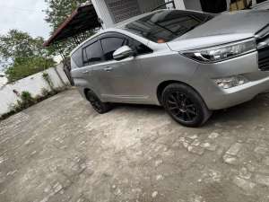 Jual bekas Toyota Kijang Innova 2016 Diesel,lokasi di Medan Kota