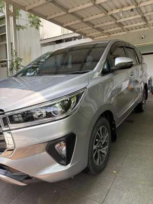 Jual bekas Toyota Kijang Innova 2021 Diesel,lokasi di Tangerang Kota