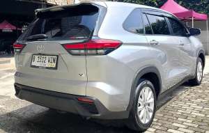 Jual bekas Toyota Kijang Innova 2022 Bensin,lokasi di Tangerang Selatan Kota