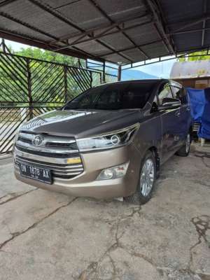 Toyota kijang Innova 2.4 q th 2016 manual , tersedia melalui melalui situs Olx