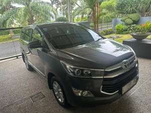 Jual bekas Toyota Kijang Innova Diesel tipe V 2017,lokasi di Surabaya Kota