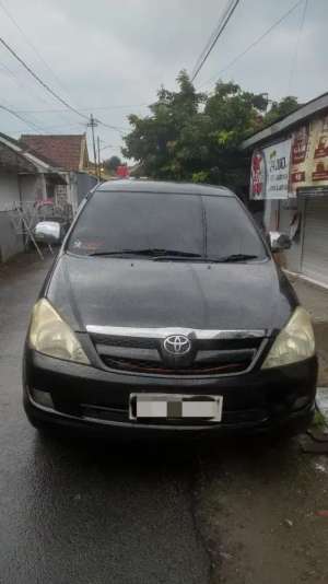 Toyota Kijang Innova G Bensin 2005Pajak HidupSiap Pakai , tersedia melalui melalui situs Olx