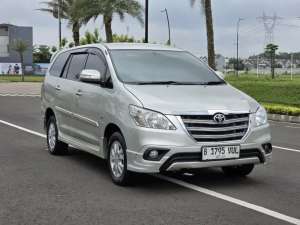 Jual bekas Toyota kijang Innova G Luxury 2 0 At tahun 2014,lokasi di  ,Tangerang Selatan Kota