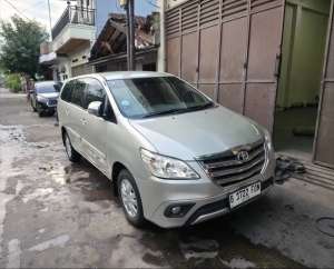 Jual bekas Toyota Kijang Innova Inova G Barong Matic AT Tahun 2014 Silver , 2013,lokasi di Jakarta Timur