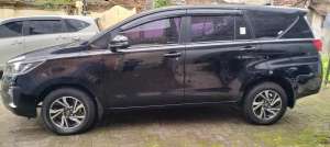 Jual bekas Toyota Kijang Innova Reborn G 2023 Diesel matic,lokasi di Surabaya Kota