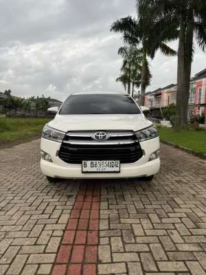 Jual bekas Toyota Kijang Innova V Matic Diesel 2017,lokasi di Tangerang Selatan Kota