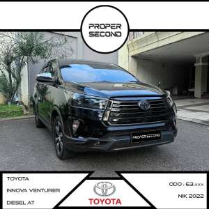 Jual bekas Toyota Kijang Innova Venturer Diesel AT 2022 Hitam,lokasi di Jakarta Utara
