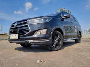 Jual bekas Toyota Kijang Innova Venturer Diesel Matic th 2017,,mewahtangguh,lokasi di Jakarta Selatan