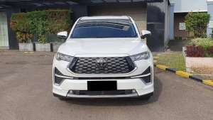 Jual bekas Toyota Kijang Innova Zenix Q Hybrid Modelista TSS RSE 2025 Like New,lokasi di Jakarta Timur