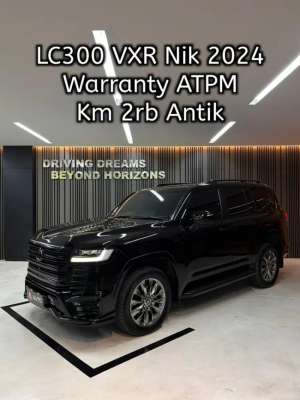 Jual bekas Toyota Land Cruiser LC300 VXR 2025 LC Hitam Km2rb Nik 2024 B1799EJG,lokasi di Jakarta Selatan