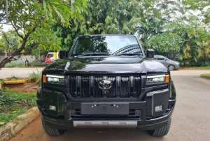 Jual bekas Toyota Land Cruiser Prado KAKADU LC250 2026 Speck Tertinggi Brand New,lokasi di Jakarta Utara
