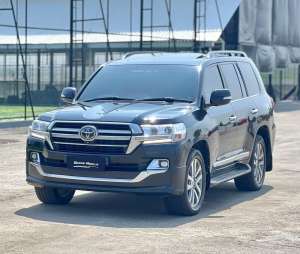 Jual bekas Toyota Land Cruiser VXR200 4x4 4.5 V8 2019,lokasi di Jakarta Pusat