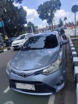Jual bekas Toyota LIMO 2014 EMT,lokasi di Jakarta Selatan