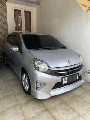 Jual bekas Toyota New Agya 1.0 G TRD Sportivo Matic 2014 GR S AT Automatic MT R S,lokasi di Bandar Lampung Kota