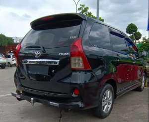 Jual bekas Toyota New Avanza Veloz 1.5 MT Bensin - Gen 2 Tangan Pertama,lokasi di Semarang Kota