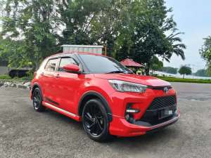 Jual bekas Toyota Raize 1.0 Turbo GR Sport TSS AT 2022 Red,lokasi di Tangerang Kota