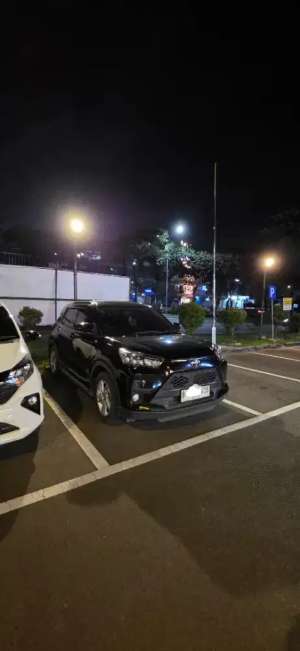 Jual bekas Toyota Raize 1.2 G CVT Tahun 2023,lokasi di Jakarta Selatan