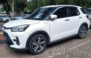 Jual bekas Toyota Raize 2021 Bensin,lokasi di Semarang Kab.