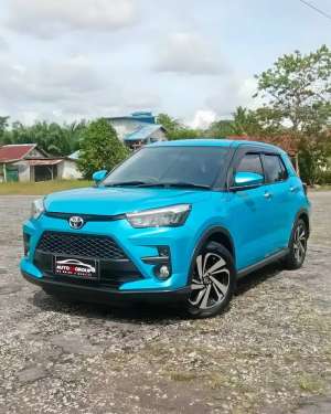 Jual bekas TOYOTA RAIZE BIRU TIPE G 1.0 CVT 2022,lokasi di Pontianak Kota