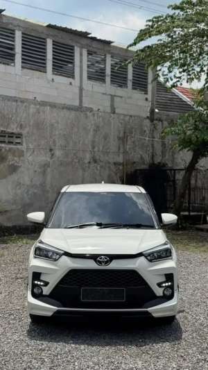Jual bekas Toyota Raize GR Sport 2022,lokasi di Bantul Kab.