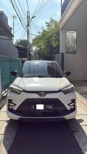 Jual bekas Toyota Raize RS Matic 2022,lokasi di Jakarta Timur