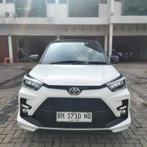 Jual bekas Toyota Raize tss two tone at,lokasi di Pekanbaru Kota