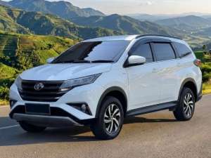 Jual bekas Toyota Rush 1.5 G Mt 2022 km - 50.000,lokasi di Surabaya Kota