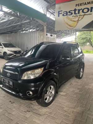 Jual bekas Toyota Rush 2011 Bensin,lokasi di Jakarta Timur