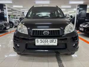 Jual bekas Toyota rush 2014 km 34rb s trd manual hitam,lokasi di Jakarta Pusat