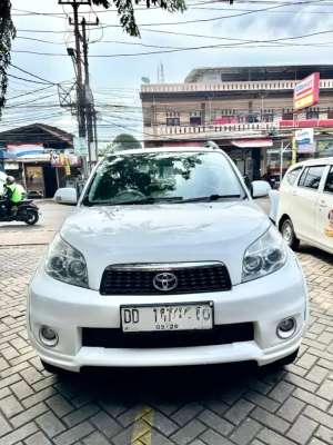 Jual bekas Toyota Rush G 1,5 M 2012,lokasi di  ,Makassar Kota