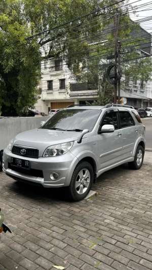 Jual bekas Toyota Rush G 1.5 Matic 2011 Bensin,lokasi di Bandung Kota