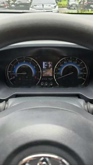 Jual bekas Toyota Rush G AT 2020 Hitam 30.000KM service record full original,lokasi di Jakarta Pusat