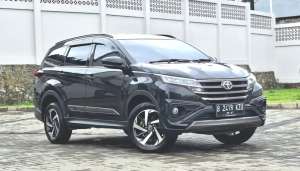 Jual bekas Toyota Rush GR 1.5 ATMETIC 2022 Bensin, TERMURAH, Irit, Siap pakai,lokasi di Tangerang Kota