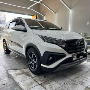 Jual bekas TOYOTA RUSH TAHUN 2018 TIPE 1.5 TRD MANUAL,lokasi di Medan Kota