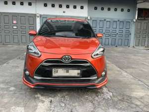 Jual bekas Toyota Sienta 1,5 Q CVT Matic 2017 , 2016 , Freed 2014, 2015,lokasi di Medan Kota