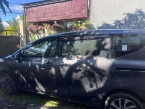 Jual bekas Toyota Sienta 2018 Bensin,lokasi di Kab. Badung