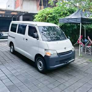 Jual bekas TOYOTA TOWNACE 1.5 DX MT 2014 REG 2014 PUTIH,lokasi di Sleman Kab.