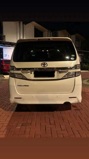 Jual bekas Toyota Vellfire 2013 Bensin,lokasi di Jakarta Utara