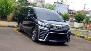 Jual bekas Toyota Vellfire 2.5 G TSS AT Black On Black 20222023,lokasi di Jakarta Utara