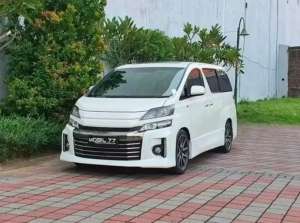 Jual bekas Toyota Vellfire GS premium sound Tahun 2013,lokasi di Surabaya Kota