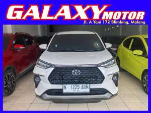 Jual bekas Toyota Veloz Q AT 2023 NIK 2022,lokasi di Malang Kota